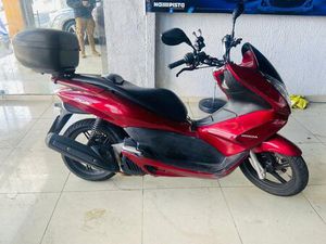 HONDA PCX 150/DLX