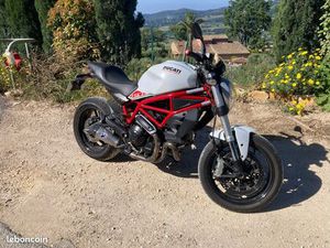 DUCATI MONSTER 797