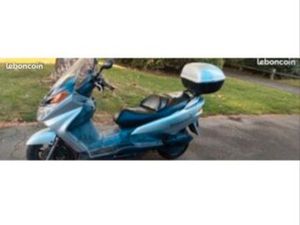 SCOOTER 125 BURGMAN ROBUSTE ENTRETENU