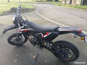 MOTO 50 CC
