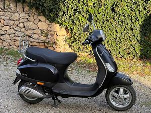SCOOTER VESPA