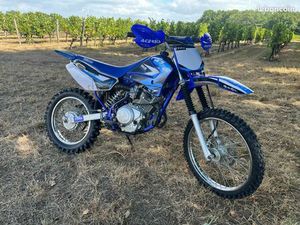 YAMAHA 125 TTR COMME NEUF GRANDES ROUES
