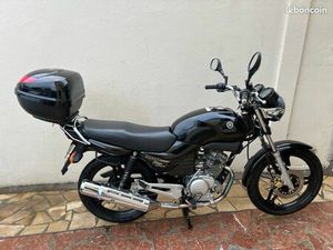 YAMAHA 125 YBR 10140KM TRÈS BON ÉTAT