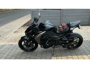 ② KAWASAKI Z1000 2019