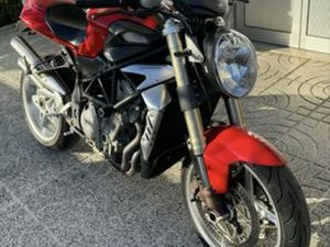 MV AGUSTA BRUTALE 750S JOANE
