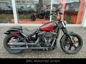 HARLEY-DAVIDSON SOFTAIL STREET BOB 114 FXBBS