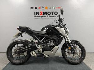 2019 (19) HONDA CB125R NA-J IN BLACK WITH 18,656 MILES