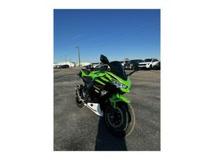 2022 KAWASAKI NINJA® 400 ABS