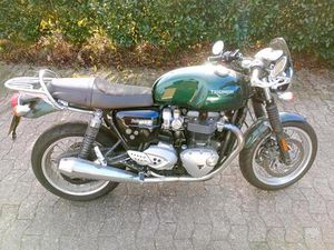TRIUMPH THRUXTON 1200