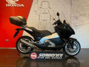 HONDA INTEGRA 700 DCT ABS