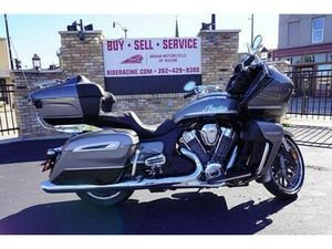 2024 INDIAN MOTORCYCLE PURSUIT® LIMITED® WITH POWERBAND AUDIO PACKAGE