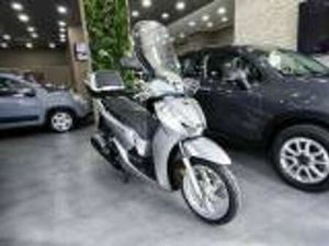 HONDA SH 300 HONDA SH 300I ARGENTO