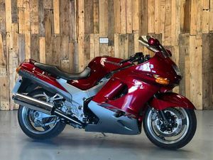 KAWASAKI ZZR1100 ZZR 1998 ONLY 18,600 MILES