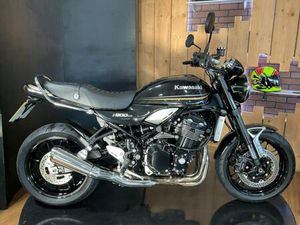 KAWASAKI Z900RS 2019 WITH JUST 7647 MILES! STUNNING! EXTRAS! FREE UK DELIVERY!