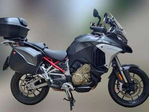 DUCATI MULTISTRADA V4 S FULL GRIGIO