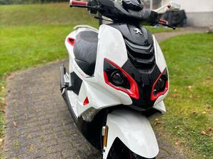 PEUGEOT SPEEDFIGHT 4