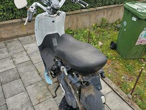 APRILIA MOJITO CUSTOM 50 FÜR BASTLER (DEFEKT)