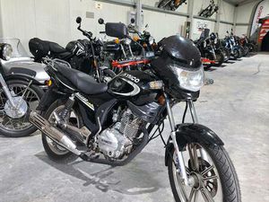 2 × 125 ER LEICHTKRAFTRAD KYMCO PULSAR 125 JENCHING