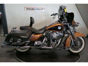 HARLEY-DAVIDSON ROAD KING 96 FLHRCA CLASSIC 105 ANNIVERSARY BRUIN
