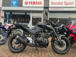 YAMAHA MT03