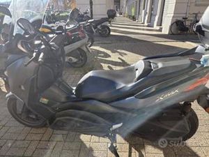 YAMAHA X-MAX 300 - 2018