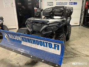 570 OHJAUSTEHOSTETTU 60KM/H TRAKTORI BLACK LE HUIPPUVARUSTEIN!!! SUOMEN HALVIN RAHOITUS!!