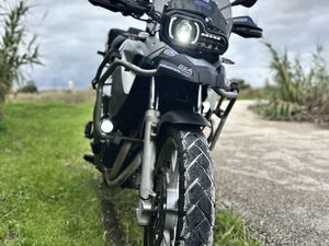 YAMAHA FZ1