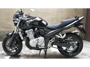 SUZUKI BANDIT GSF 650