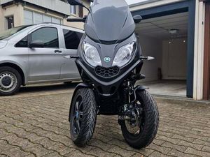 PIAGGIO MP3 300 HPE