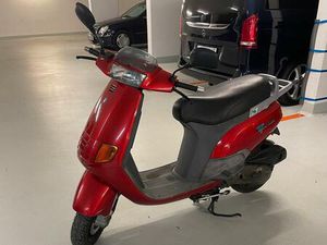 PIAGGIO SKR 150