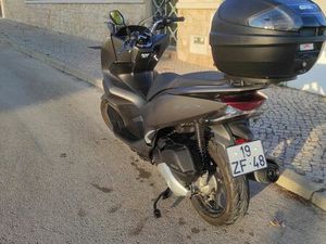 HONDA PCX 125 - COMO NOVAHH10/2019 COM 39500KM PNEUS NOVOS TOP CASE OLHÃO
