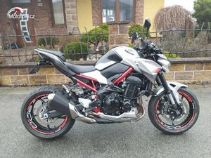 KAWASAKI Z 900