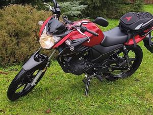 YAMAHA YS 125 PREZENT POD CHOINKĘ TOMASZÓW BOLESLAWIECKI