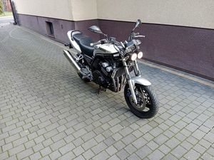 SPRZEDAM YAMAHA FZS 600 RUSIEC