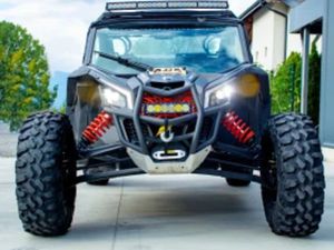CAN-AM MAVERICK X3 XRS TURBO RR 72IN SMARTSHOX