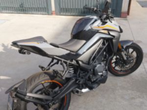 CF MOTO NK 300