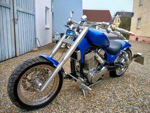 SUZUKI INTRUDER 1400 SELTENER UMBAU