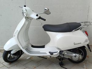 VESPA LX 125