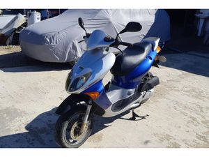 HONDA X8R-S SZX 50 X →