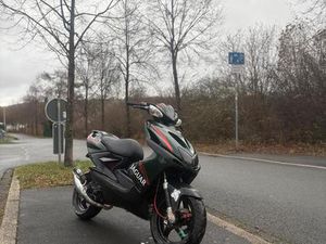 YAMAHA AEROX 50 CC JAGUAR EDITION