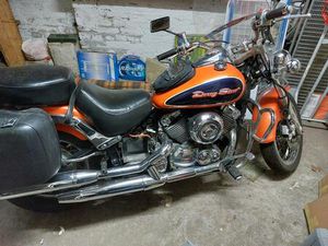 YAMAHA XVS 650 DRAG STAR