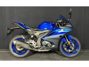 YAMAHA YZF-R125 2024 *SCHALTAUTOMAT*