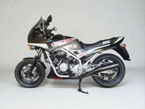 HONDA VF1000 F TARGA ORO FMI