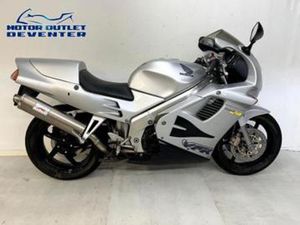 MOOIE HONDA VFR 750 F VFR750 (BJ 1996) — MOTOREN | HONDA — MARKTPLAATS