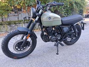 BRIXTON CROMWELL 125 SCRAMBLER