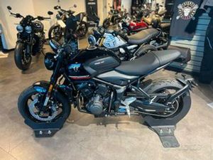 TRIUMPH TRIDENT 660 MY 2025