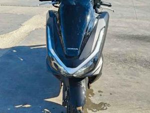HONDA - PCX 125 NEGRO