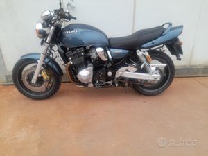 SUZUKI GSX 1200