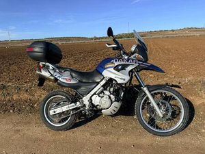 BMW - F 650 GS DAKAR