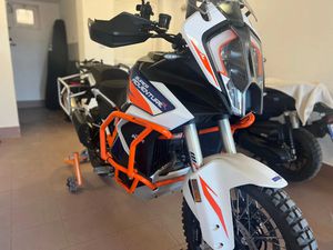 KTM ADVENTURE 1290 SUPER ADVENTURE R →